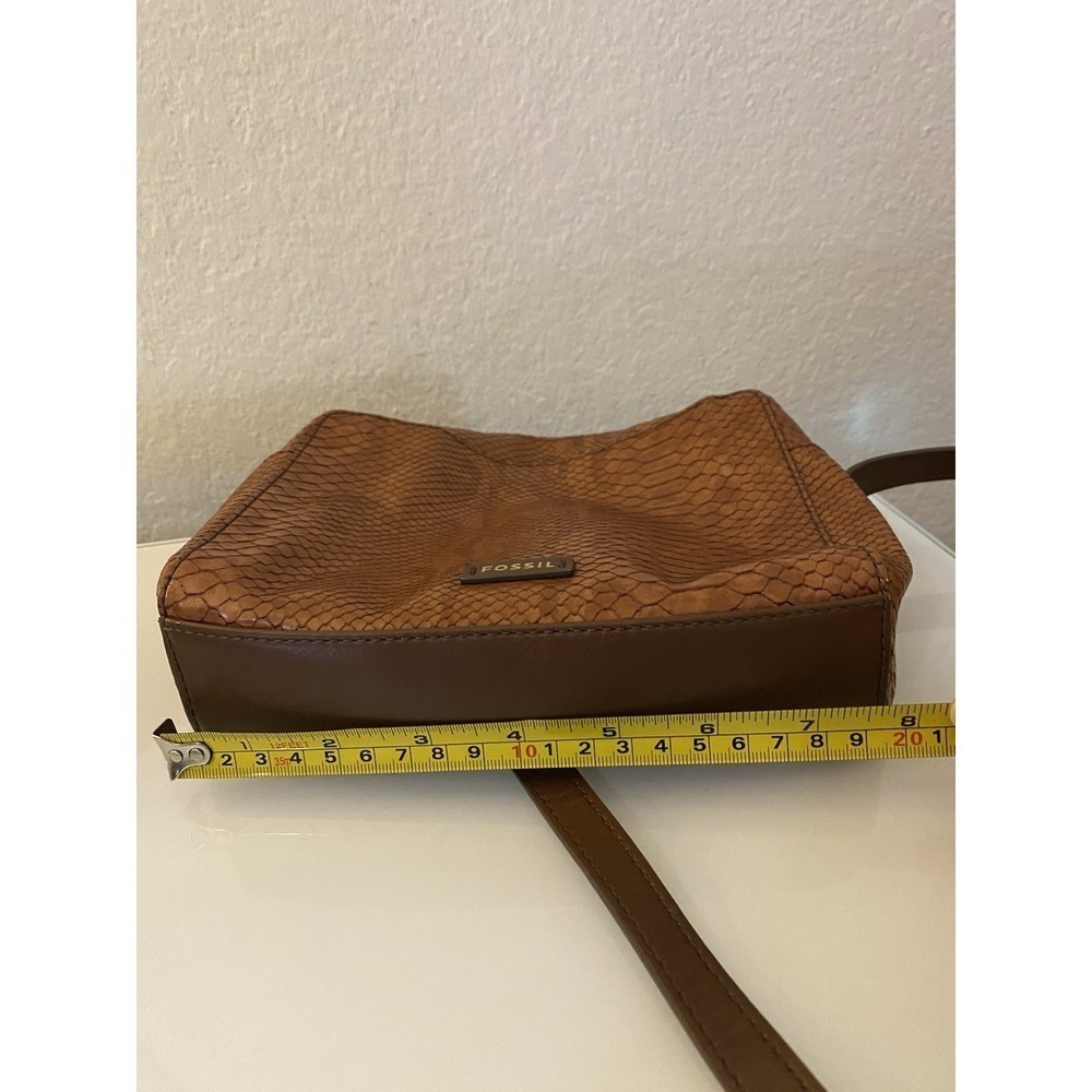 Fossil Croc Leather Effect Messenger Bag Baked Clay Tan And Brown Crossbody - Picture 14 of 16